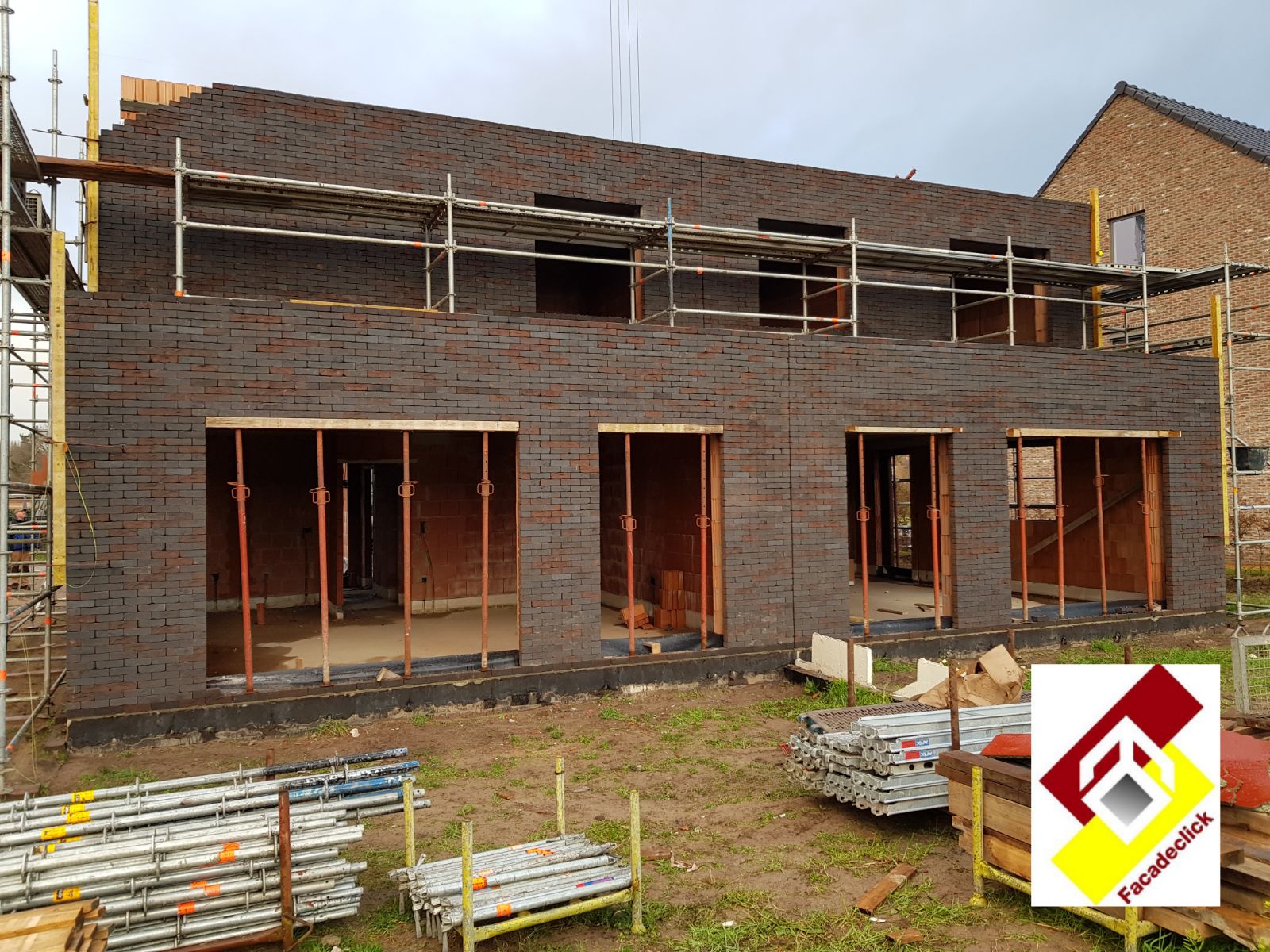 Facadeclick, het snelbouwsysteem, metselen zonder mortel!